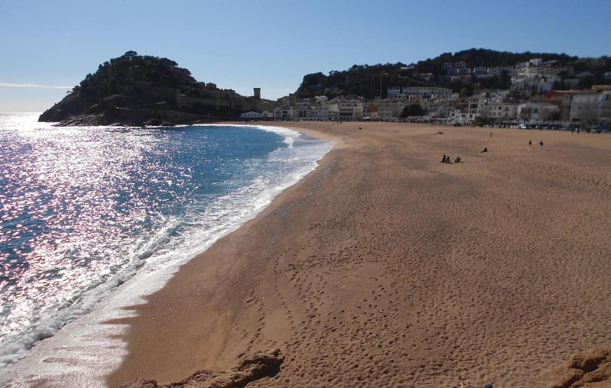 Stunning Apartment In Tossa De Mar With Wifi ภายนอก รูปภาพ